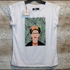 Frida Kahlo shirt